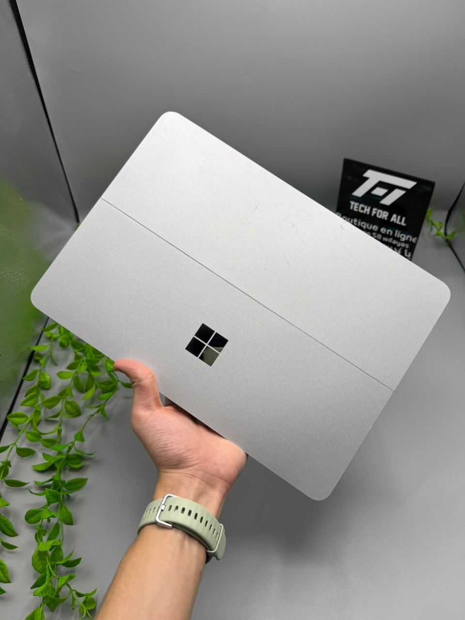 Microsoft Surface Studio – i7 H / RTX™ 3050 Ti - الصورة 4