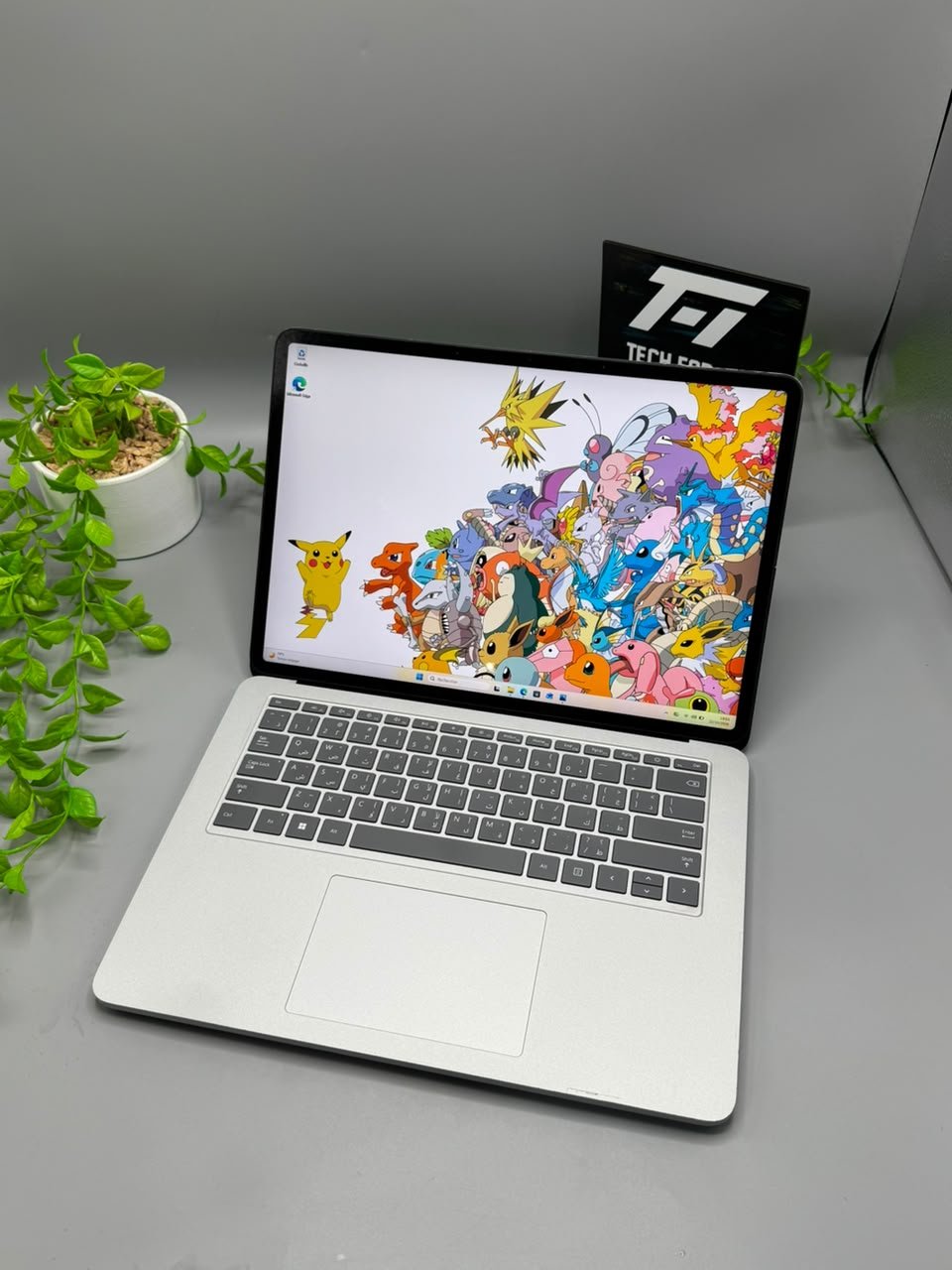 Microsoft Surface Studio – i7 H / RTX™ 3050 Ti - الصورة 2